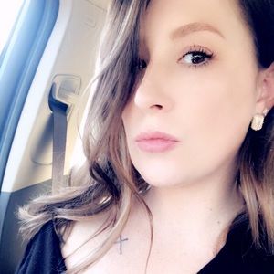 Meet your Posher, Mallory